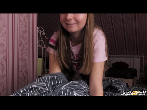 ❤️ Blondie duboko siše svoju drugu prijateljicu i dobiva spermu u usta ️❌ Seks video na bs.teatroporno.ru ❌❤
